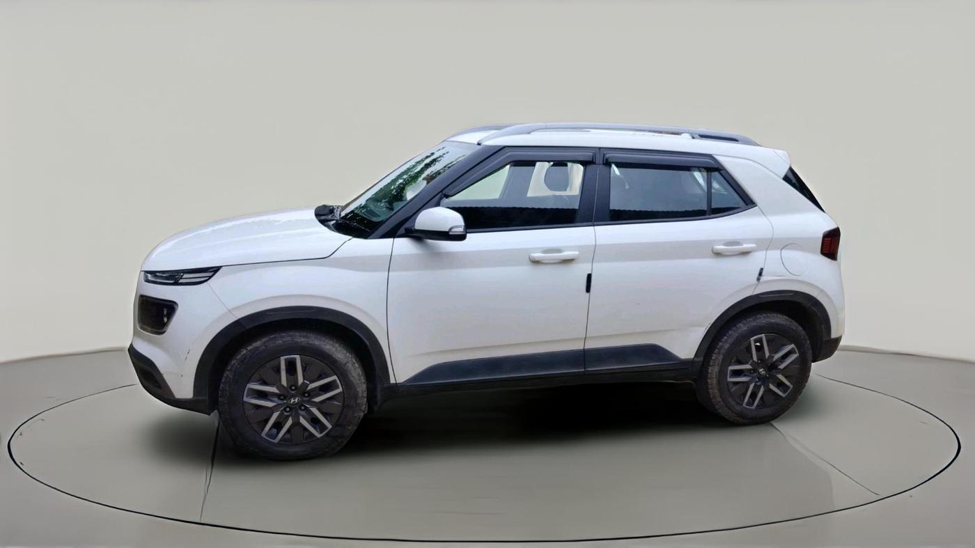 2021 Hyundai VENUE SX 1.5 CRDI, Diesel, Manual, 85,002 km, exterior