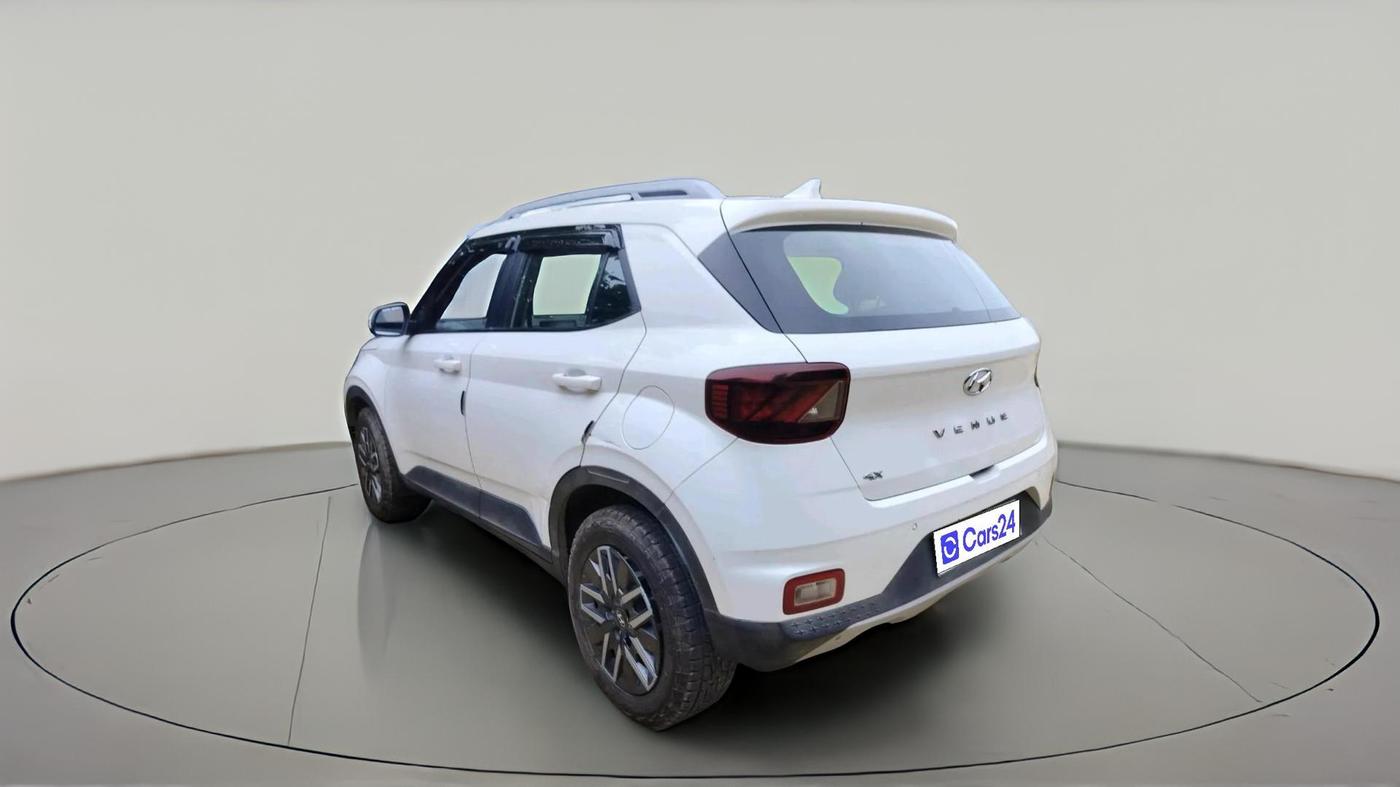 2021 Hyundai VENUE SX 1.5 CRDI, Diesel, Manual, 85,002 km, exterior