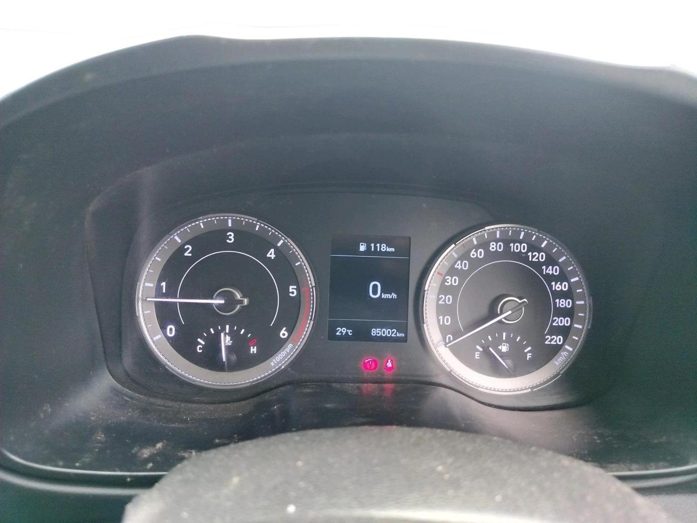 2021 Hyundai VENUE SX 1.5 CRDI, Diesel, Manual, 85,002 km, interior
