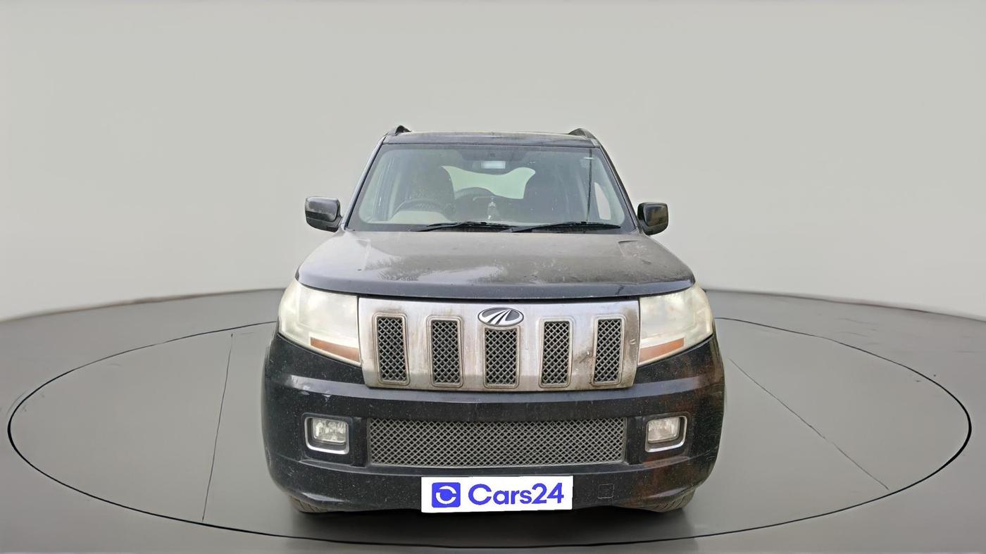 2016 Mahindra TUV300 T8, Diesel, Manual, 1,06,144 km, exterior