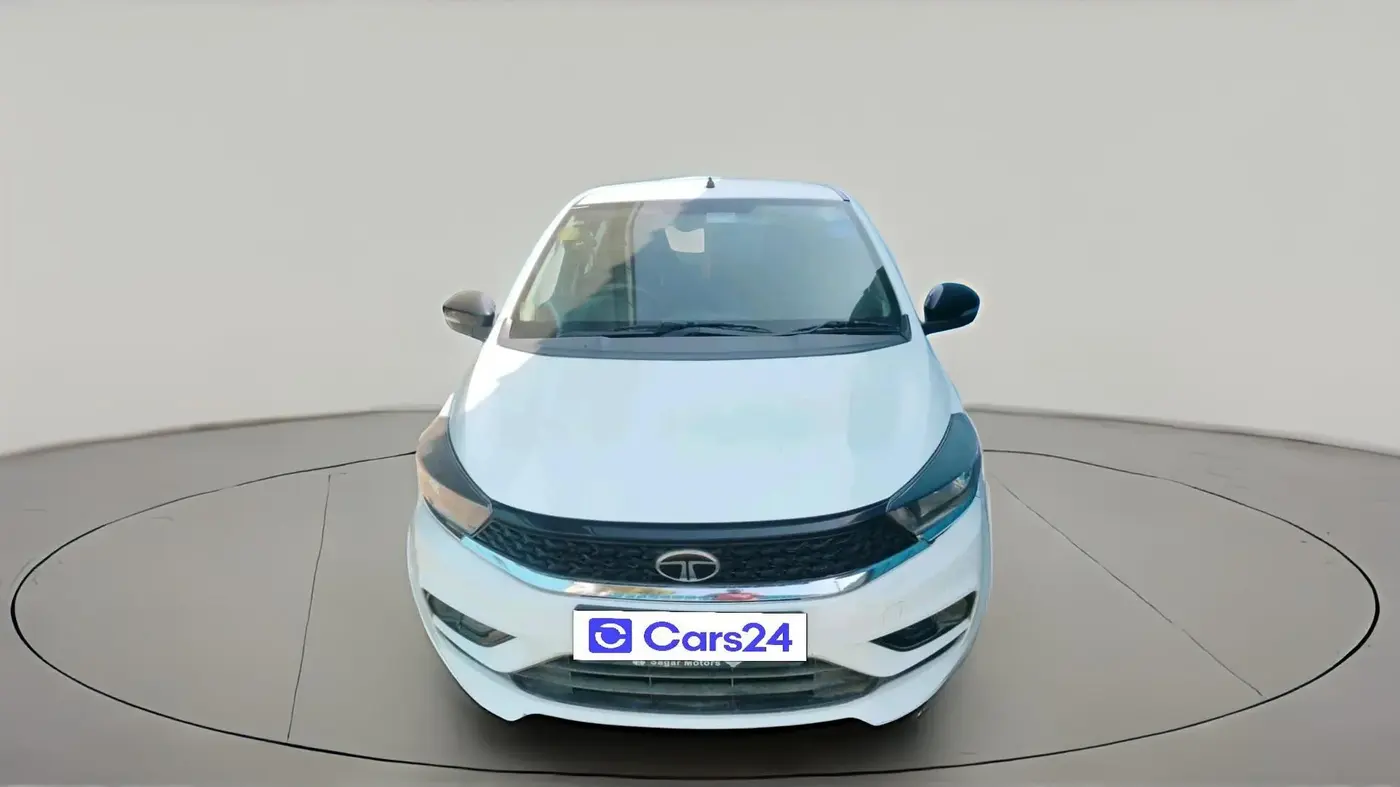 2024 Tata Tiago XTA CNG , CNG, Automatic, 45,816 km, exterior