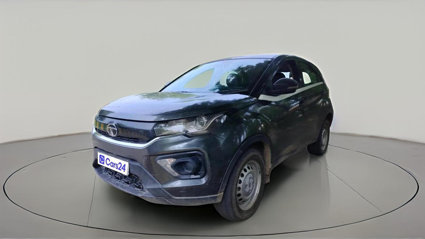 2021 Tata NEXON XE DIESEL, Diesel, Manual, 2,18,161 km, exterior