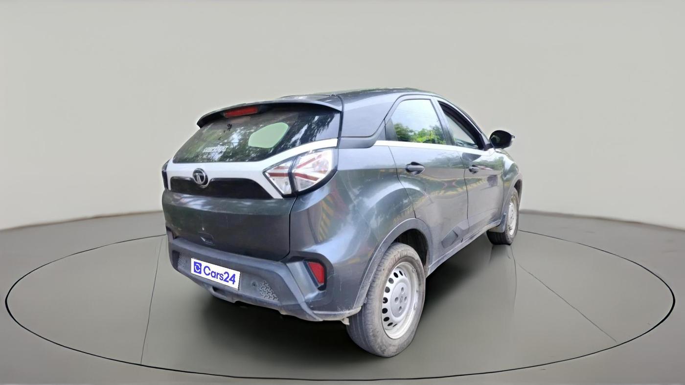 2021 Tata NEXON XE DIESEL, Diesel, Manual, 2,18,161 km, exterior