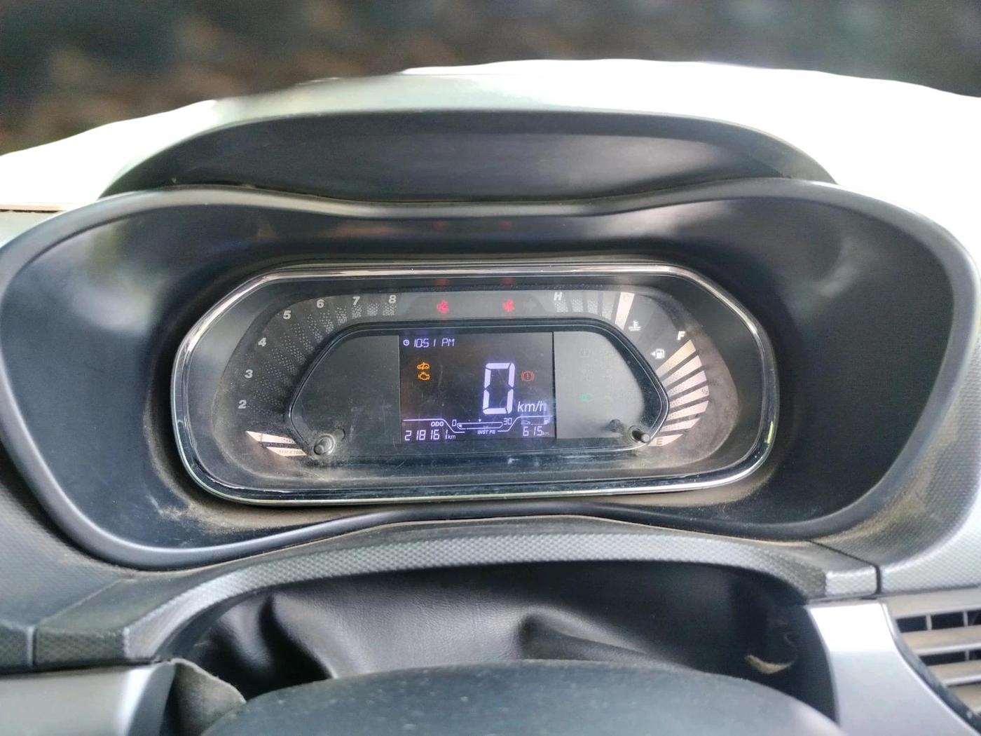 2021 Tata NEXON XE DIESEL, Diesel, Manual, 2,18,161 km, interior