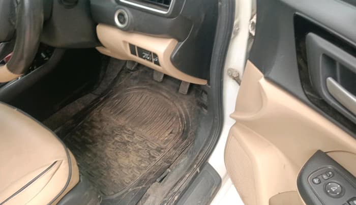 2019 Honda Amaze 1.2L I-VTEC V CVT, CNG, Automatic, 77,088 km, interior