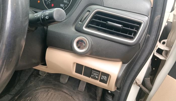 2019 Honda Amaze 1.2L I-VTEC V CVT, CNG, Automatic, 77,088 km, interior