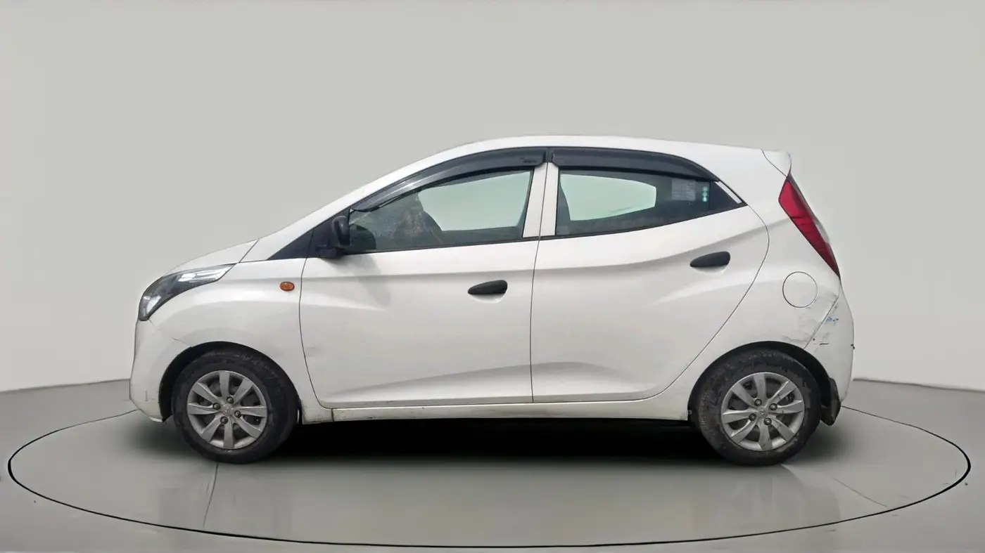 2013 Hyundai Eon MAGNA + LPG, Petrol, Manual, 29,460 km, exterior