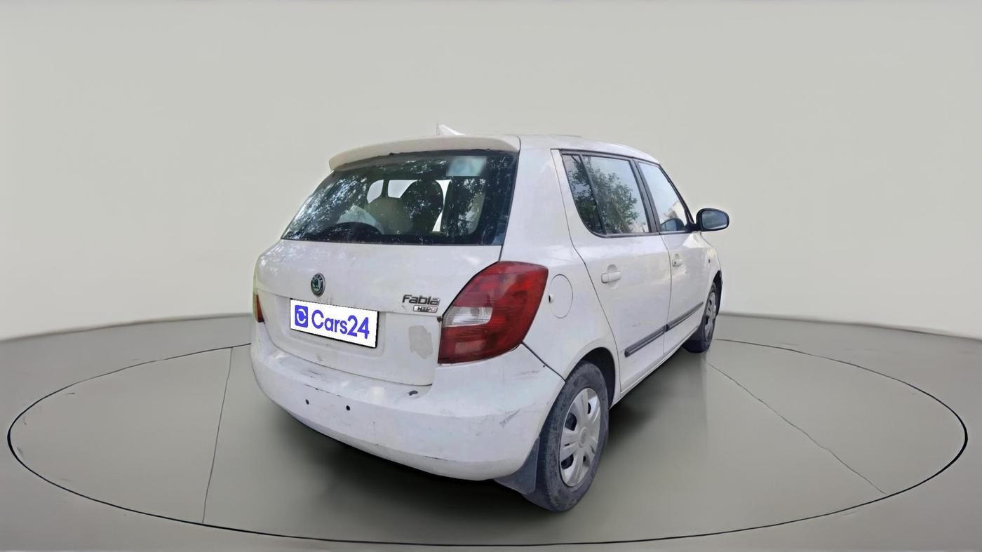 2011 Skoda Fabia ACTIVE 1.2 MPI, Petrol, Manual, 95,925 km, exterior