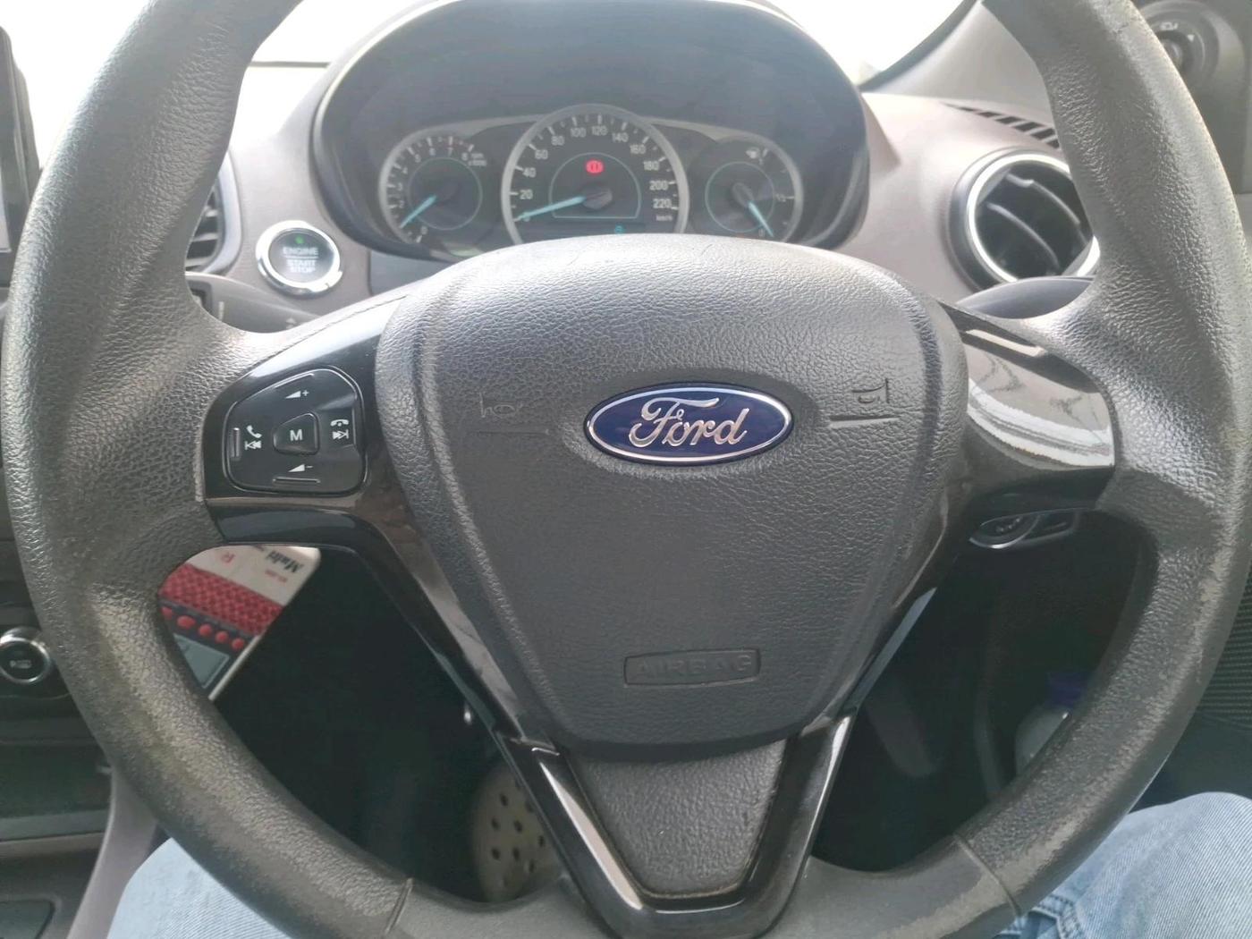 2018 Ford FREESTYLE TITANIUM 1.2 PETROL, Petrol, Manual, 42,396 km, interior