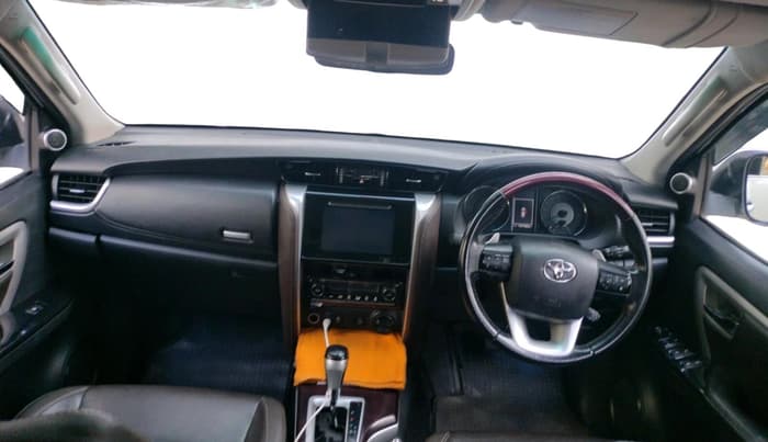 2017 Toyota Fortuner 2.8 4X4 AT, Diesel, Automatic, 1,47,780 km, interior