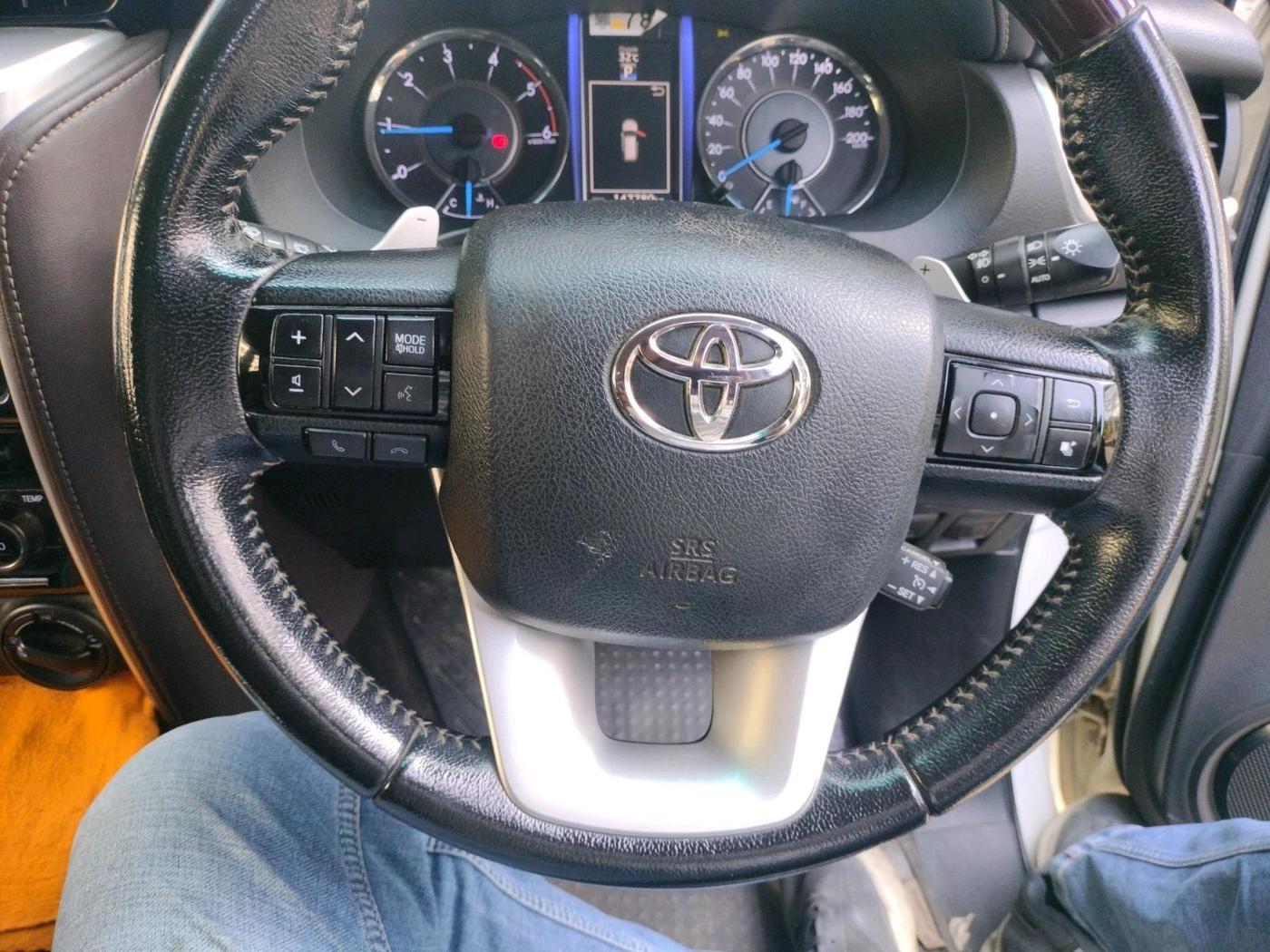 2017 Toyota Fortuner 2.8 4X4 AT, Diesel, Automatic, 1,47,780 km, interior