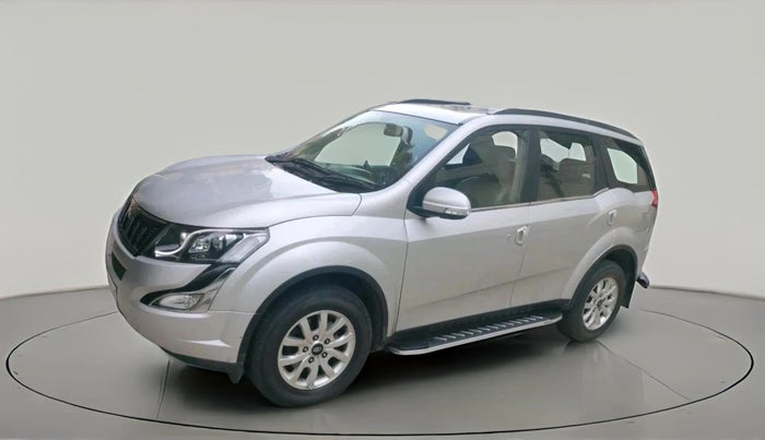 2017 Mahindra XUV500 W10 1.99, Diesel, Manual, 35,357 km, exterior