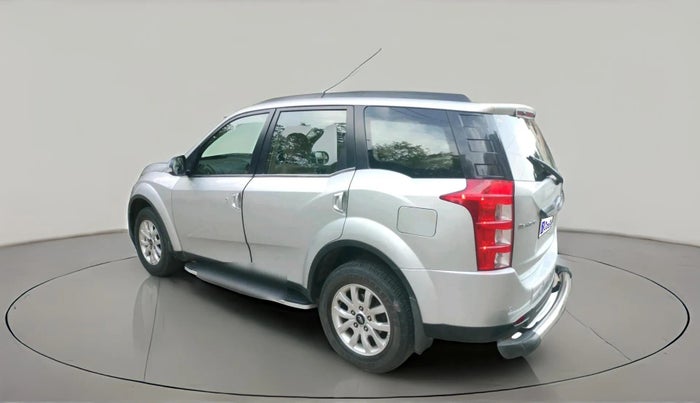 2017 Mahindra XUV500 W10 1.99, Diesel, Manual, 35,357 km, exterior