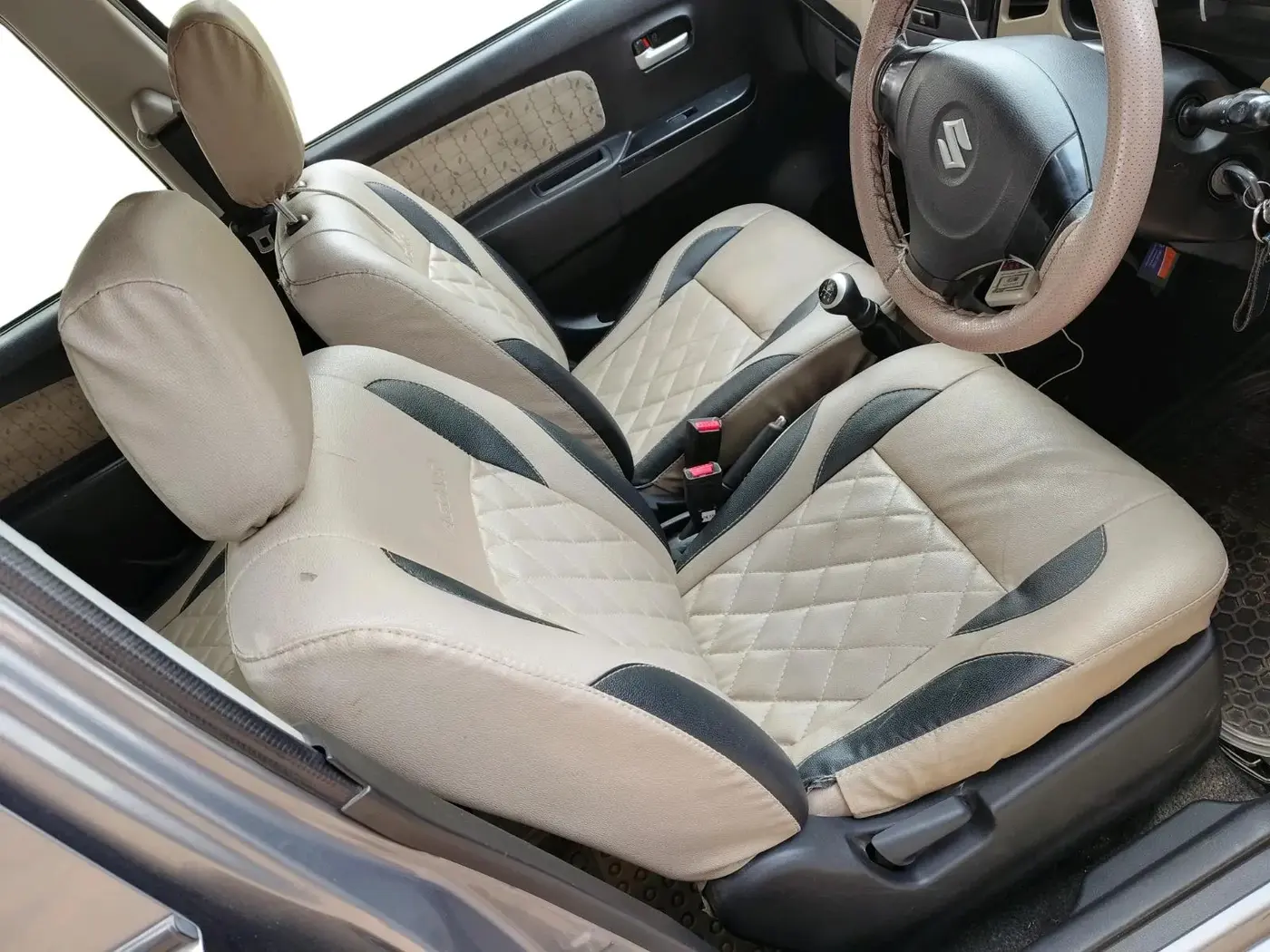 2017 Maruti Wagon R 1.0 VXI, Petrol, Manual, 51,554 km, interior