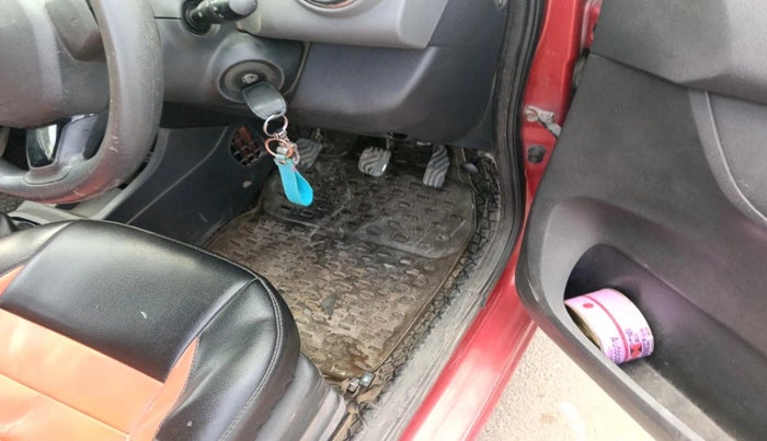 2016 Renault Kwid RXT 0.8, Petrol, Manual, 67,201 km, interior