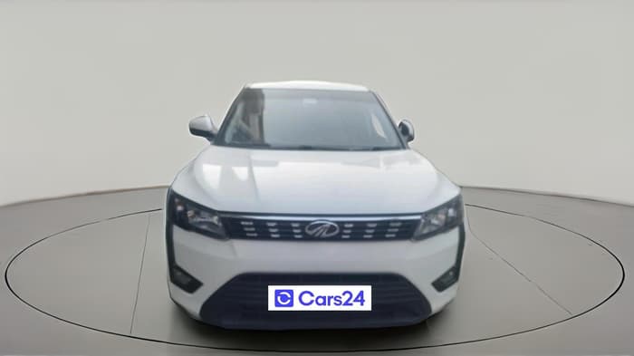 2019 Mahindra XUV300 W6 1.2 PETROL, Petrol, Manual, 55,331 km, exterior