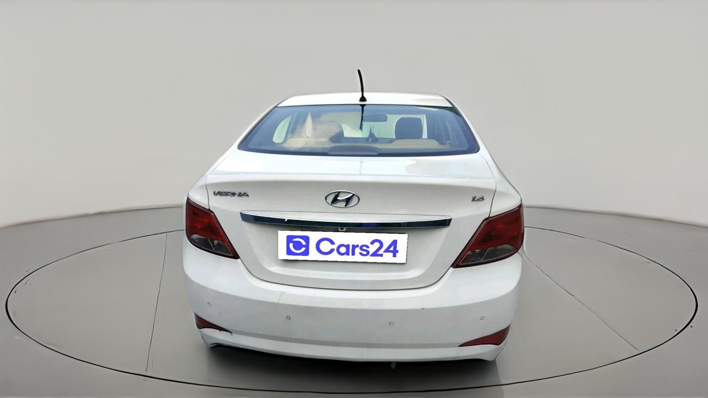 2016 Hyundai Verna 1.6 CRDI S, Diesel, Manual, 1,29,036 km, exterior