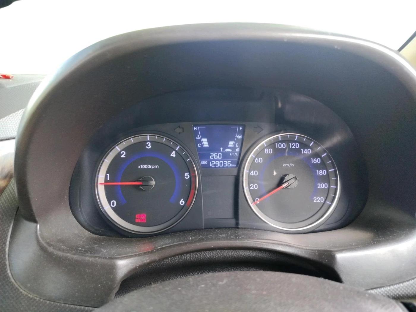 2016 Hyundai Verna 1.6 CRDI S, Diesel, Manual, 1,29,036 km, interior