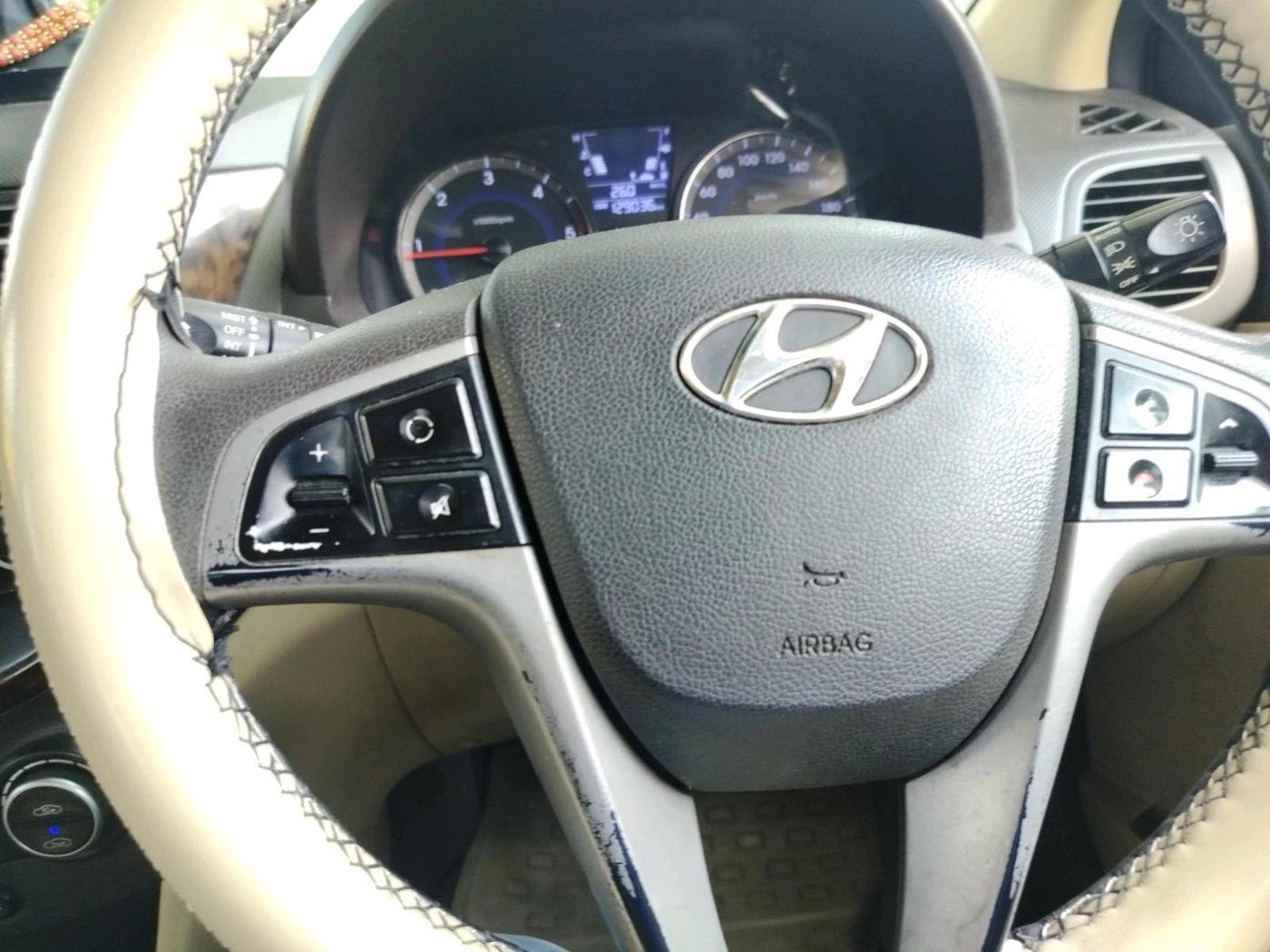 2016 Hyundai Verna 1.6 CRDI S, Diesel, Manual, 1,29,036 km, interior