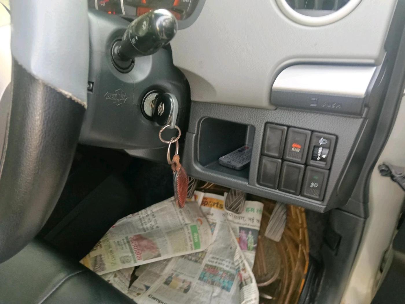 2011 Maruti Wagon R 1.0 VXI, Petrol, Manual, 41,960 km, interior