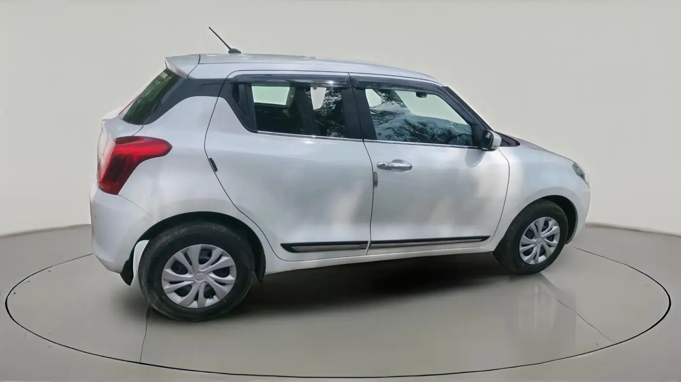 2021 Maruti Swift VXI, Petrol, Manual, 26,752 km, exterior