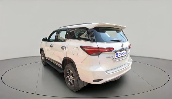 2021 Toyota Fortuner 4X2 MT 2.8 DIESEL, Diesel, Manual, 50,982 km, exterior