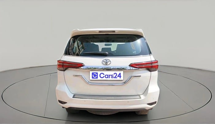 2021 Toyota Fortuner 4X2 MT 2.8 DIESEL, Diesel, Manual, 50,982 km, exterior