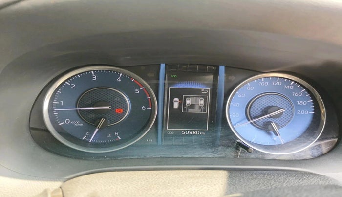 2021 Toyota Fortuner 4X2 MT 2.8 DIESEL, Diesel, Manual, 50,982 km, interior