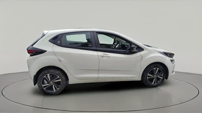 2023 Tata ALTROZ XZ DIESEL, Diesel, Manual, 35,086 km, exterior