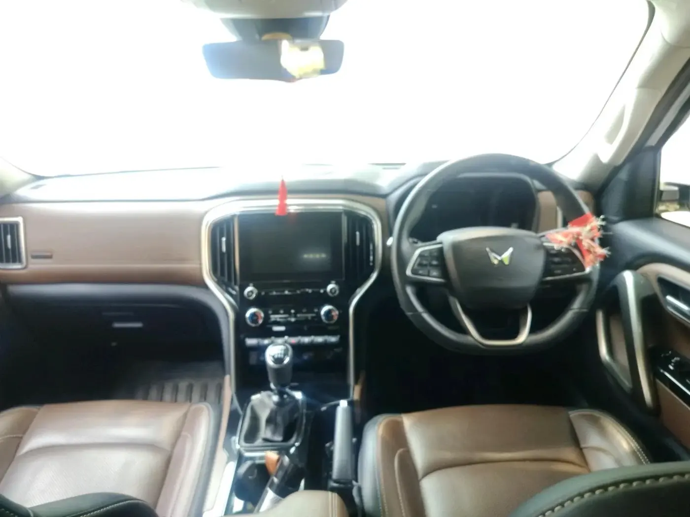 2024 Mahindra SCORPIO-N Z8 L DIESEL MT 2WD 7 STR, Diesel, Manual, 4,919 km, interior