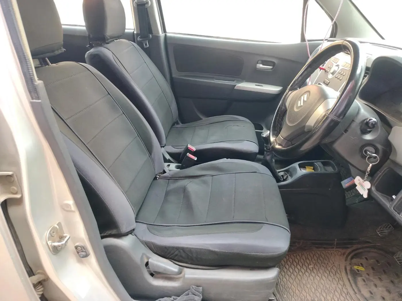2011 Maruti Wagon R 1.0 LXI LPG, Petrol, Manual, 65,000 km, interior