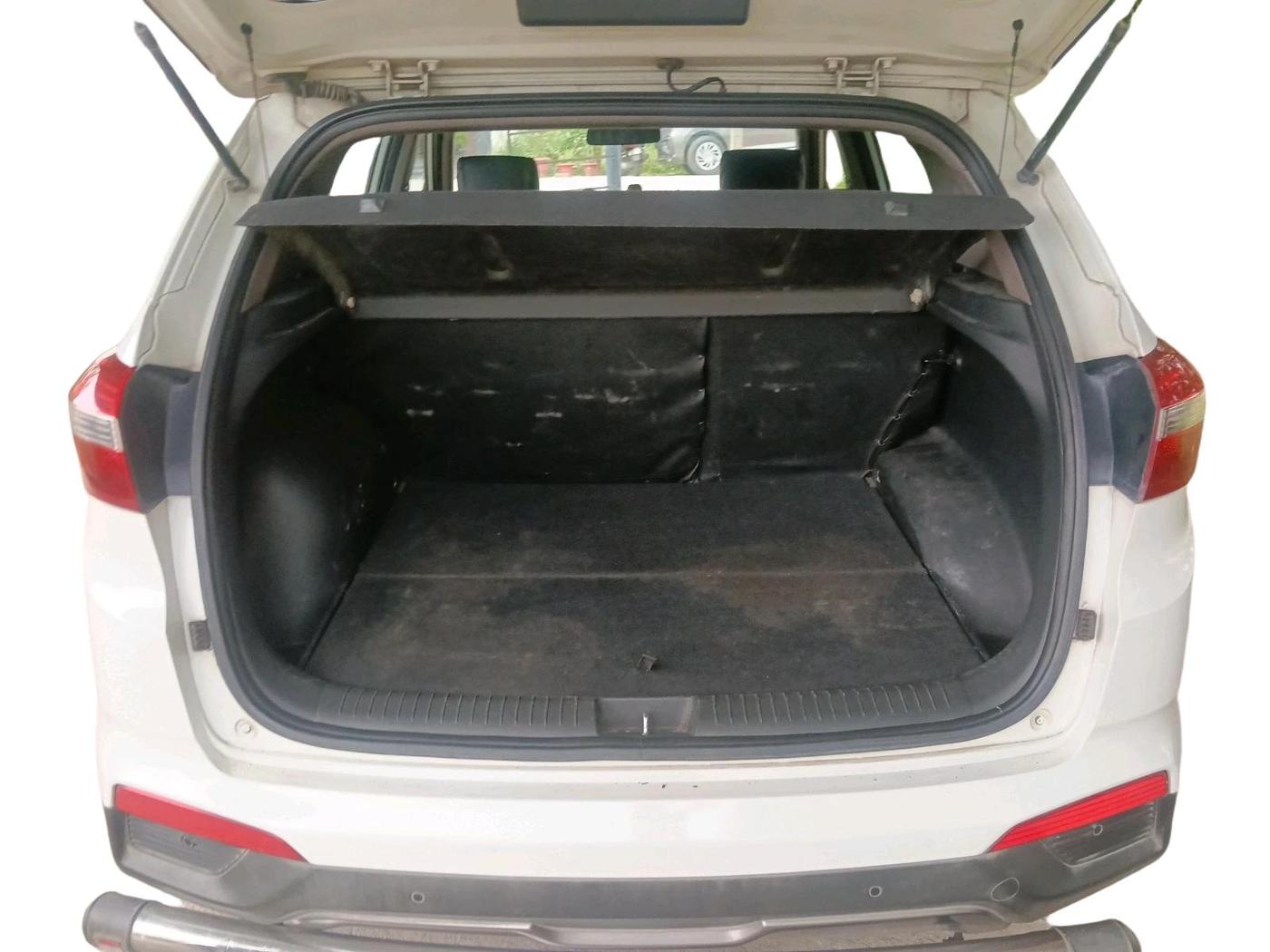 2016 Hyundai Creta SX PLUS AT 1.6 DIESEL, Diesel, Automatic, 90,676 km, exterior
