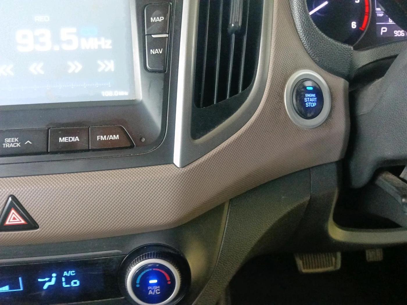 2016 Hyundai Creta SX PLUS AT 1.6 DIESEL, Diesel, Automatic, 90,676 km, interior
