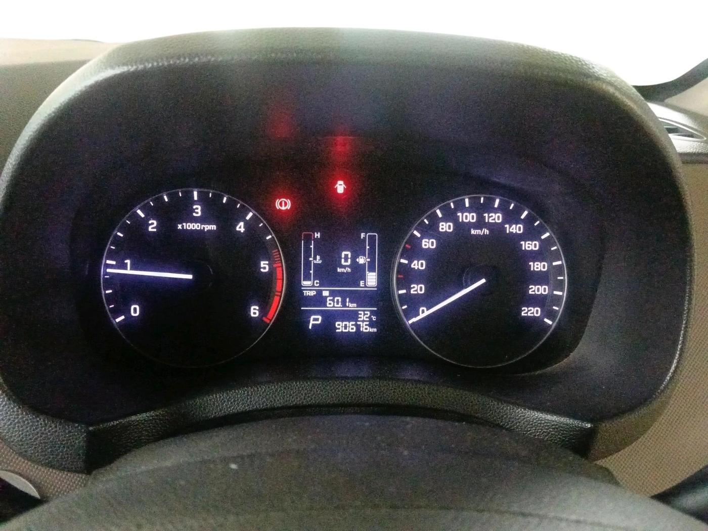 2016 Hyundai Creta SX PLUS AT 1.6 DIESEL, Diesel, Automatic, 90,676 km, interior