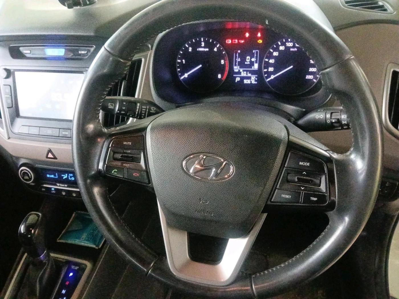 2016 Hyundai Creta SX PLUS AT 1.6 DIESEL, Diesel, Automatic, 90,676 km, interior