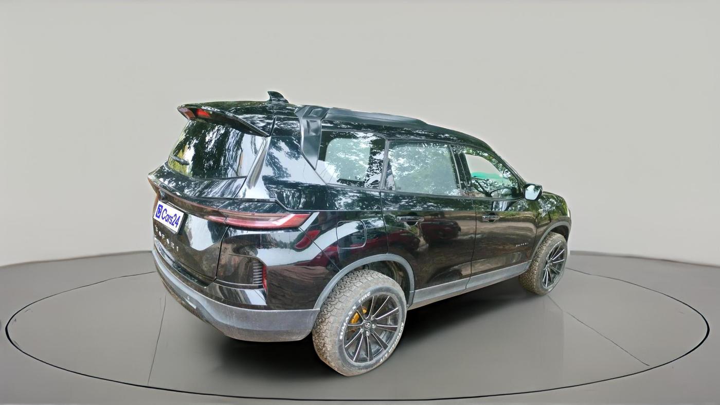 2024 Tata Safari PURE PLUS S DARK EDITION AT, Diesel, Automatic, 26,146 km, exterior