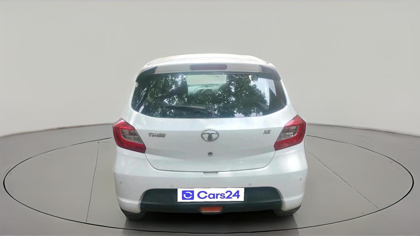 2016 Tata Tiago XZ PETROL, Petrol, Manual, 61,346 km, exterior