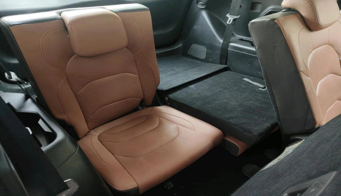 2023 MG HECTOR PLUS SHARP PRO 1.5 TURBO MT 7 STR, Petrol, Manual, 21,757 km, interior