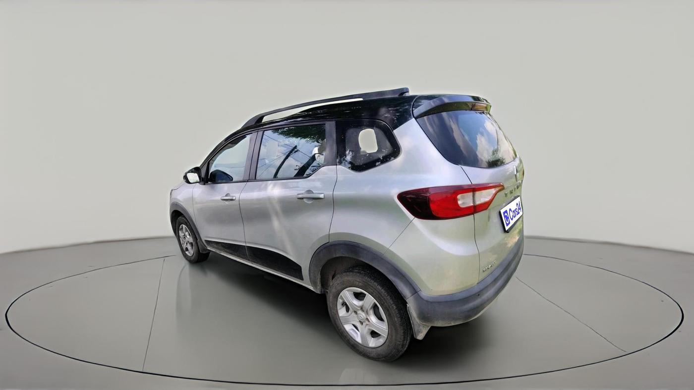 2022 Renault TRIBER RXT AMT, Petrol, Automatic, 80,779 km, exterior
