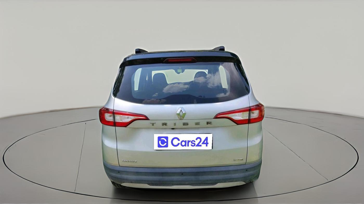 2022 Renault TRIBER RXT AMT, Petrol, Automatic, 80,779 km, exterior