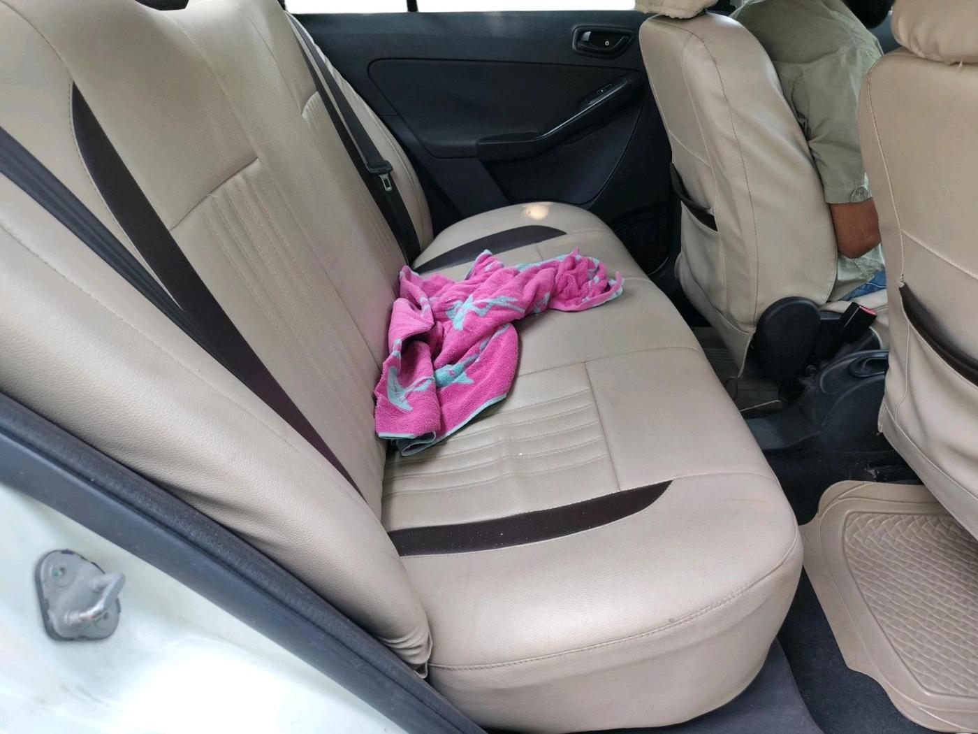 2016 Tata Zest XM 75PS DIESEL, Diesel, Manual, 1,79,656 km, interior
