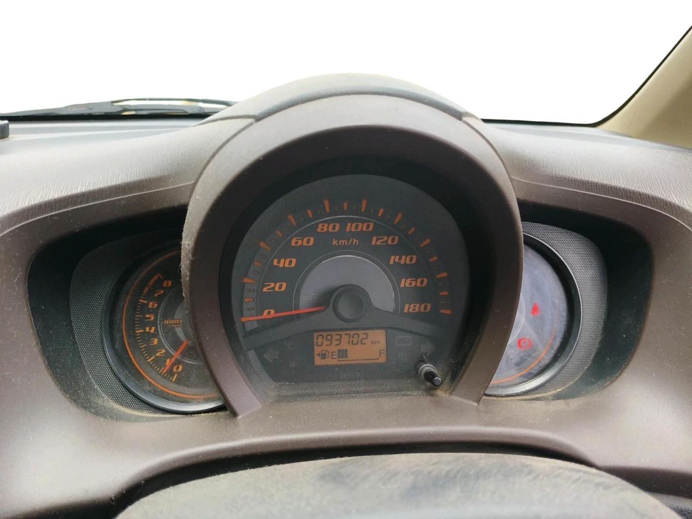 2013 Honda Amaze 1.2L I-VTEC S, CNG, Manual, 93,702 km, interior