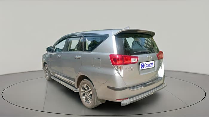 2021 Toyota Innova Crysta 2.4 VX 7 STR, Diesel, Manual, 1,05,276 km, exterior