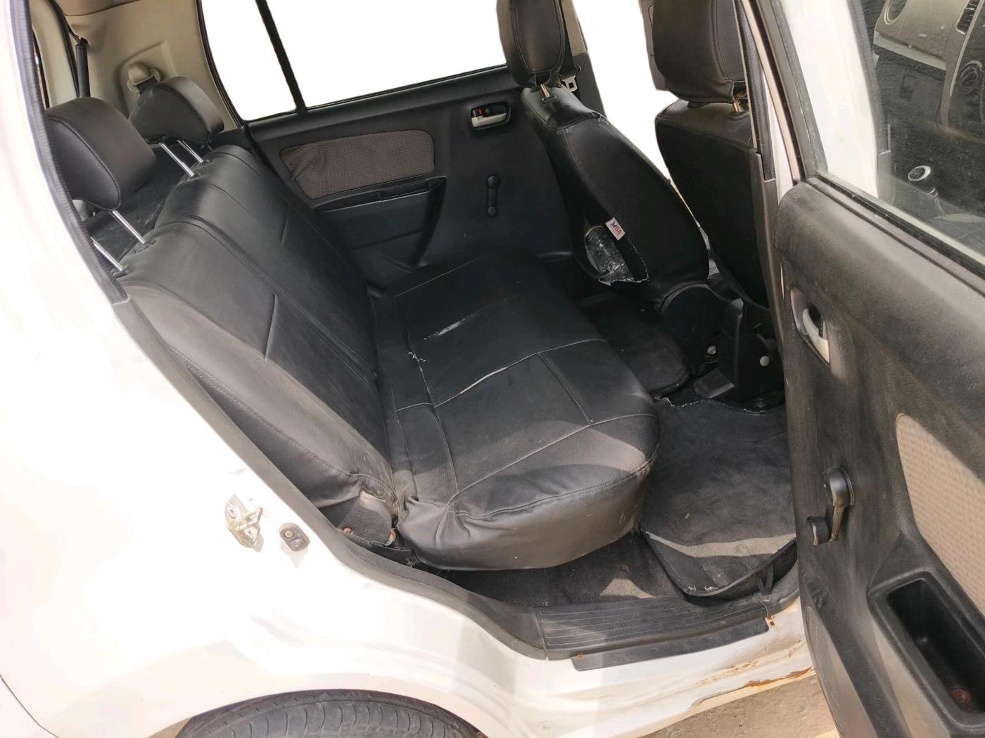 2013 Maruti Wagon R 1.0 LXI CNG, CNG, Manual, 79,970 km, interior