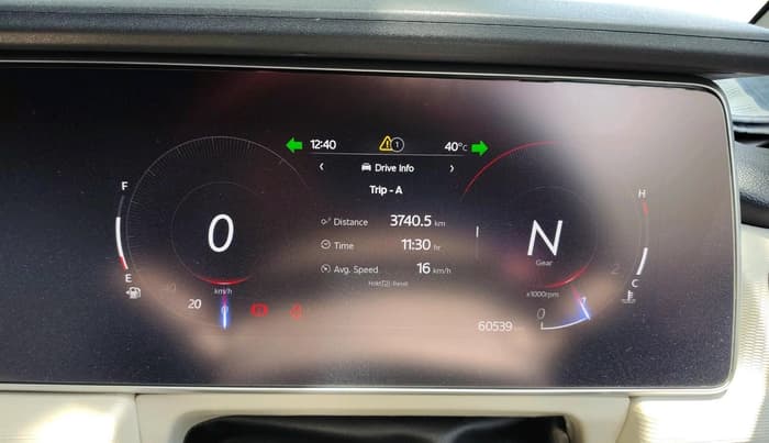 2023 Mahindra XUV700 AX 5 D MT 7 STR, Diesel, Manual, 60,539 km, interior