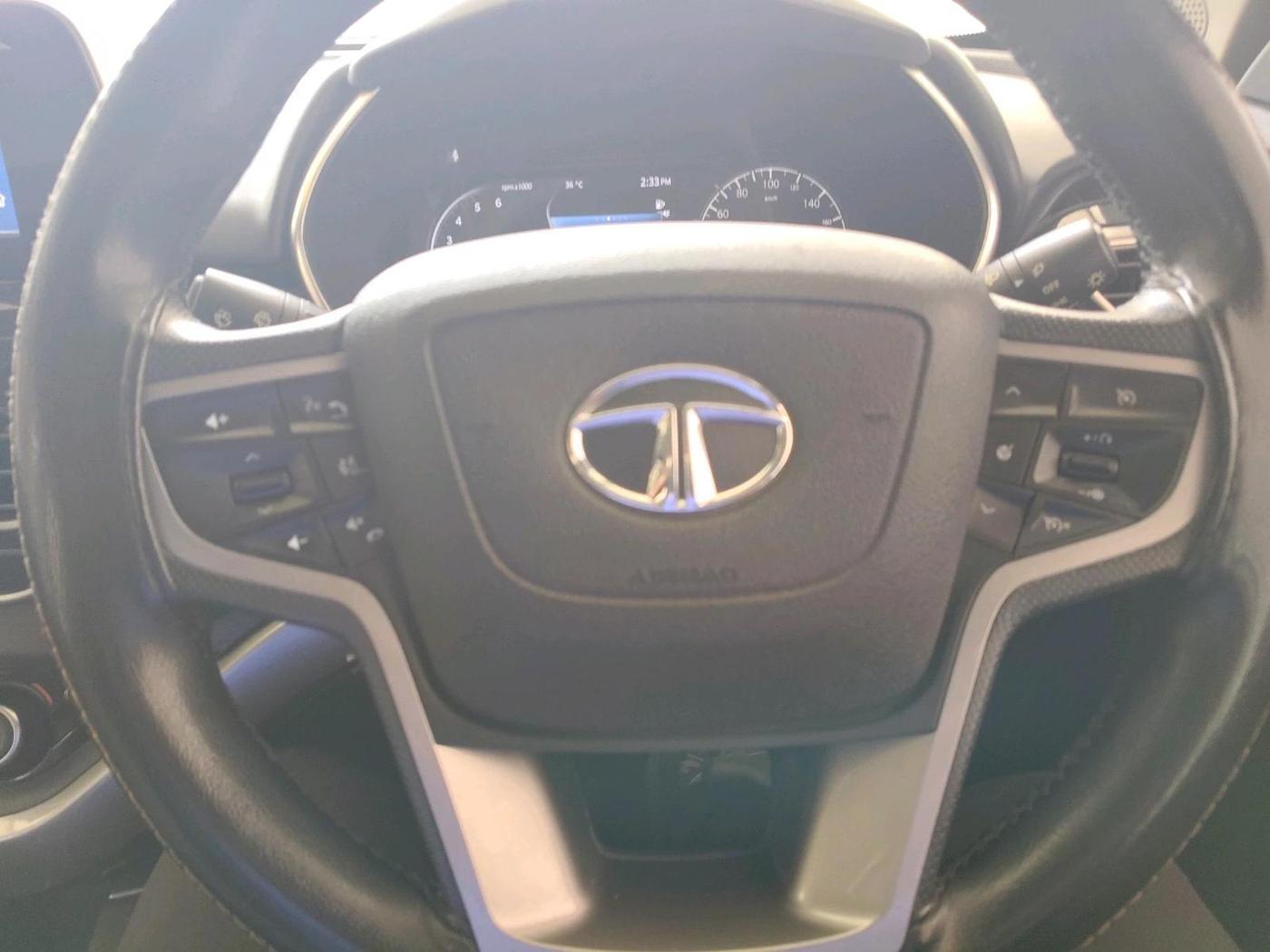 2020 Tata Harrier XZ PLUS 2.0L DUAL TONE, Diesel, Manual, 85,541 km, interior