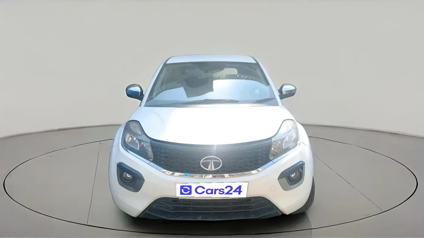 2018 Tata NEXON XM DIESEL, Diesel, Manual, 68,278 km, exterior