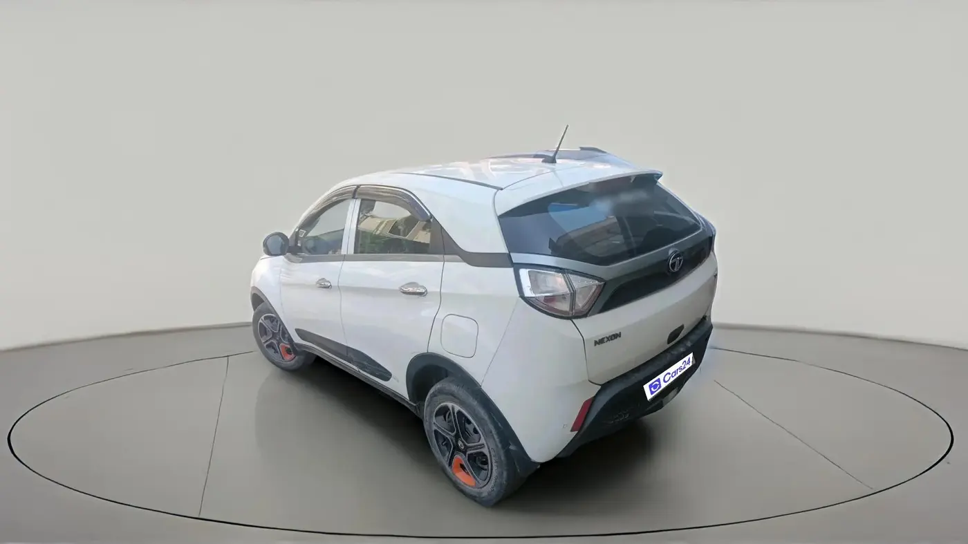 2018 Tata NEXON XM DIESEL, Diesel, Manual, 68,278 km, exterior