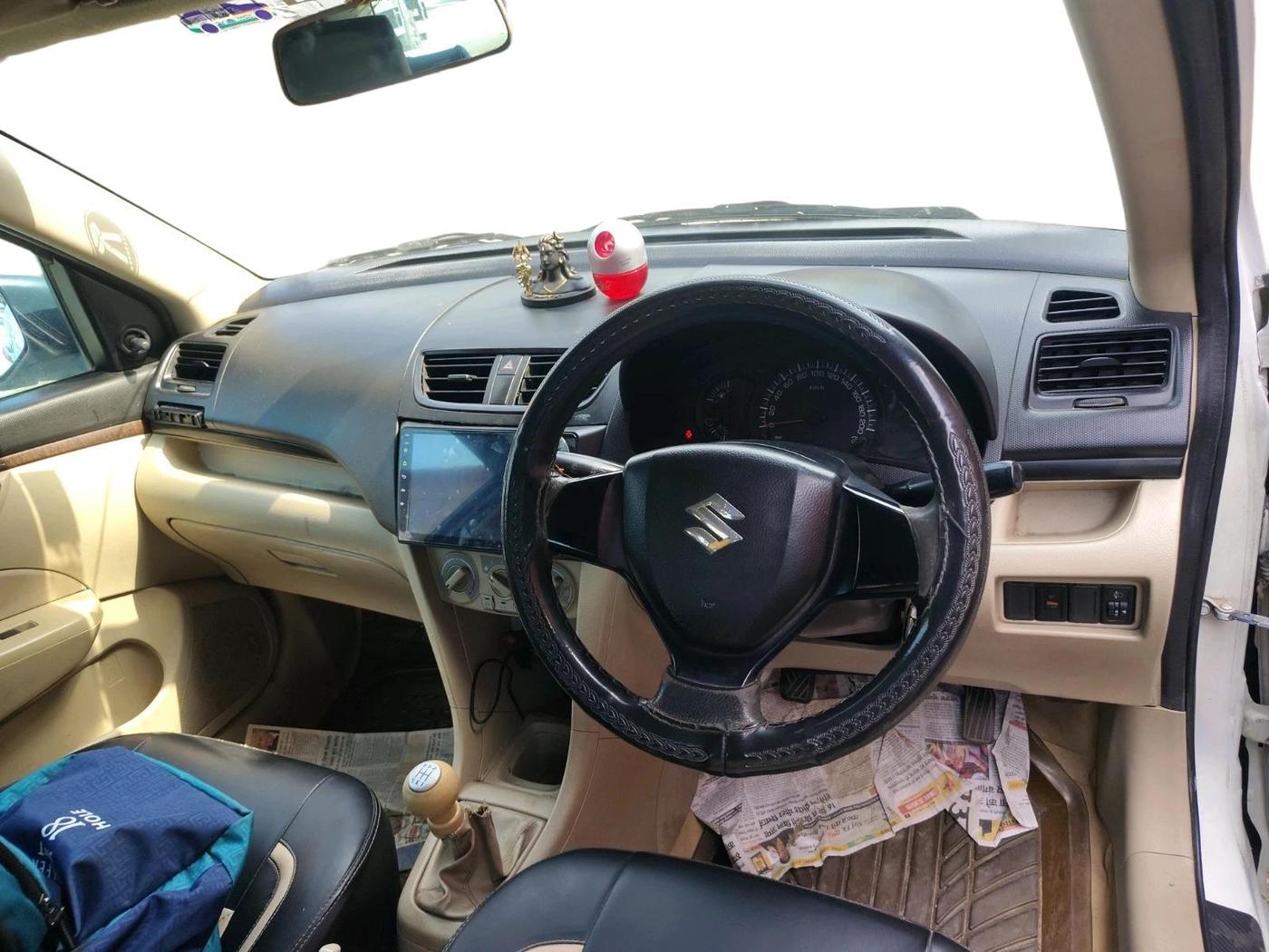 2015 Maruti Swift Dzire LXI, CNG, Manual, 74,000 km, interior