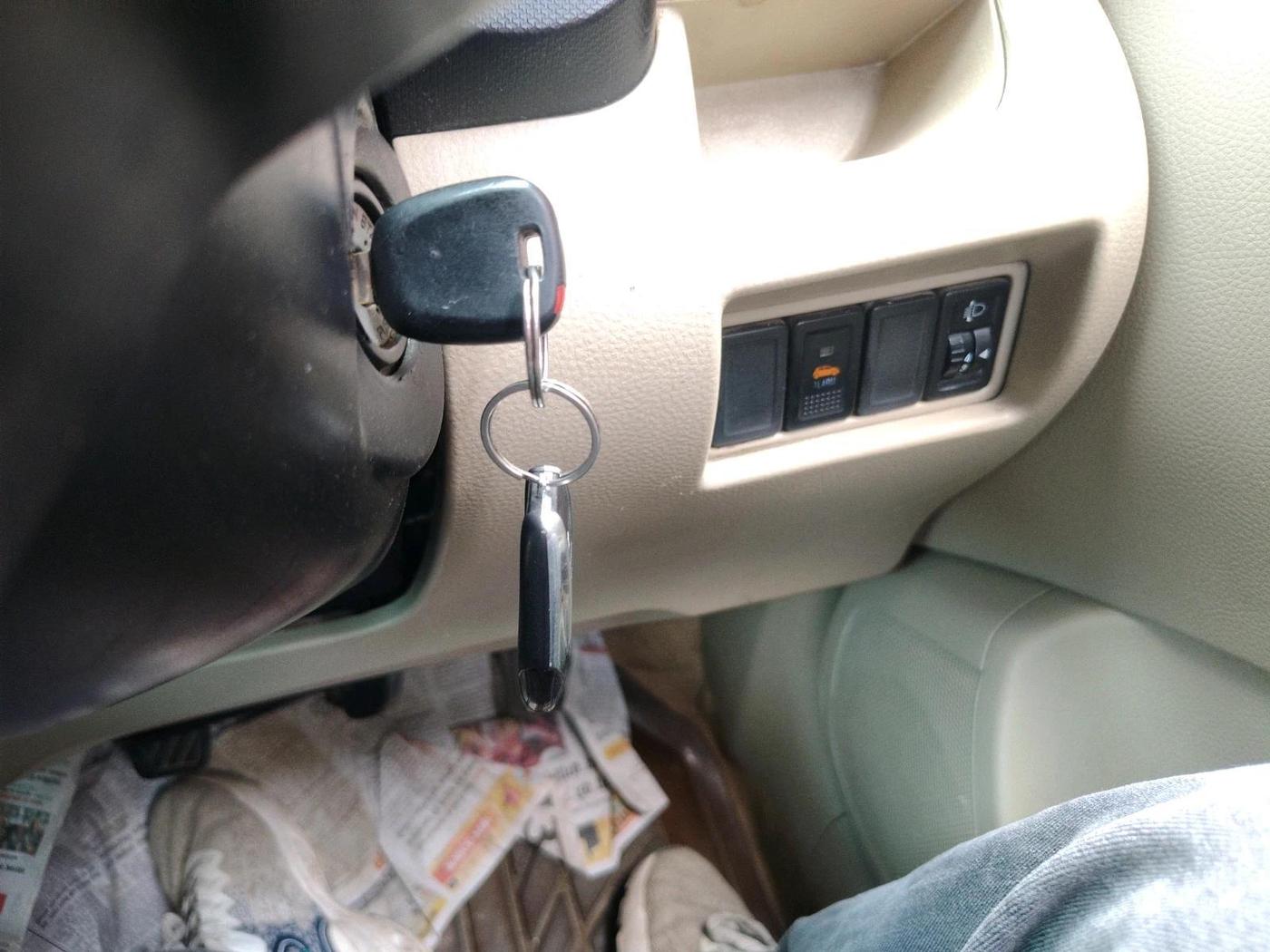 2015 Maruti Swift Dzire LXI, CNG, Manual, 74,000 km, interior